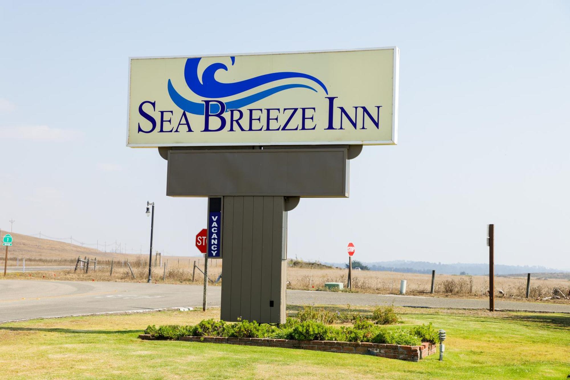Sea Breeze Inn - San Simeon Exteriör bild